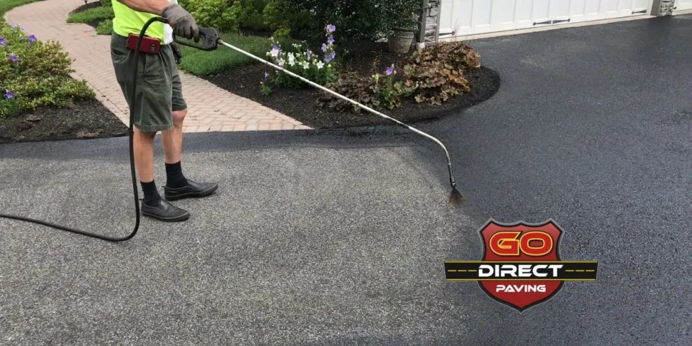 Seal Coating Contractors in Huntingdon Valley - Affordable Crack Sealing Contractors